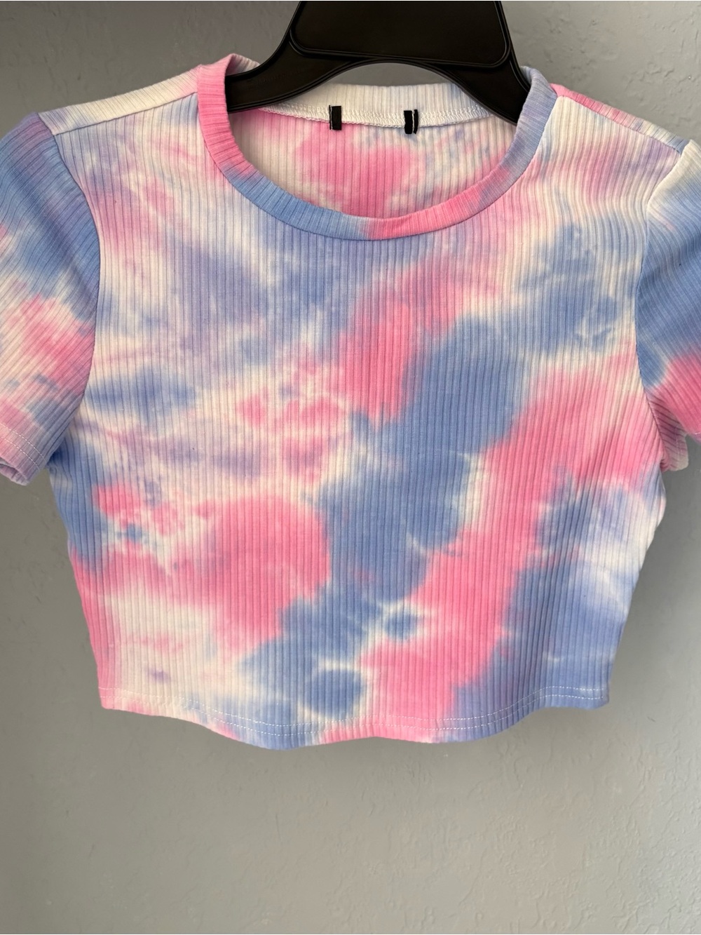 Ribbed Tie-Dye Crop Tee - Pink & Blue